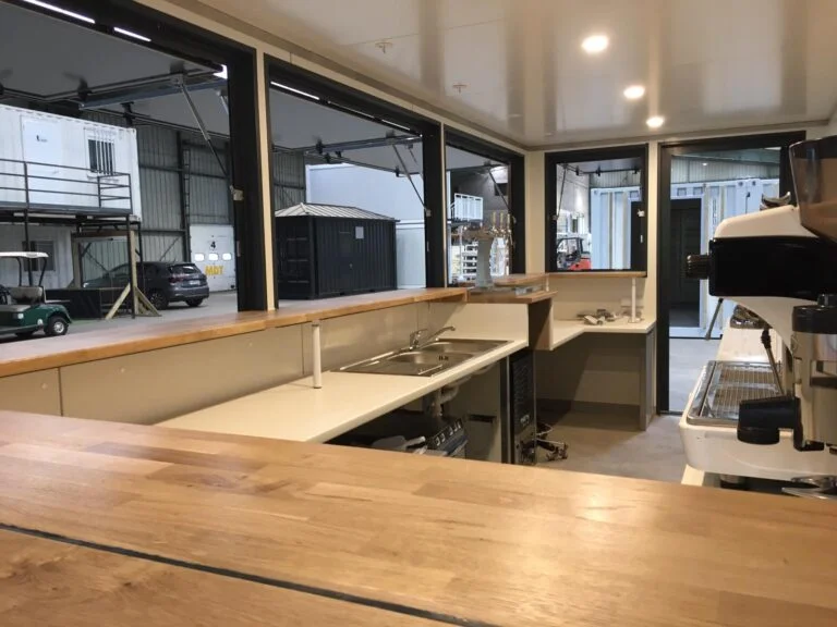 CONTÊINER BAR DE 20 PÉS - Image 3
