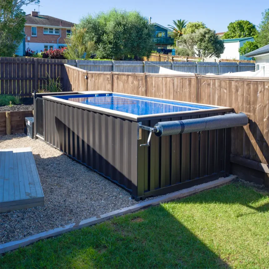 CONTÊINER PISCINA