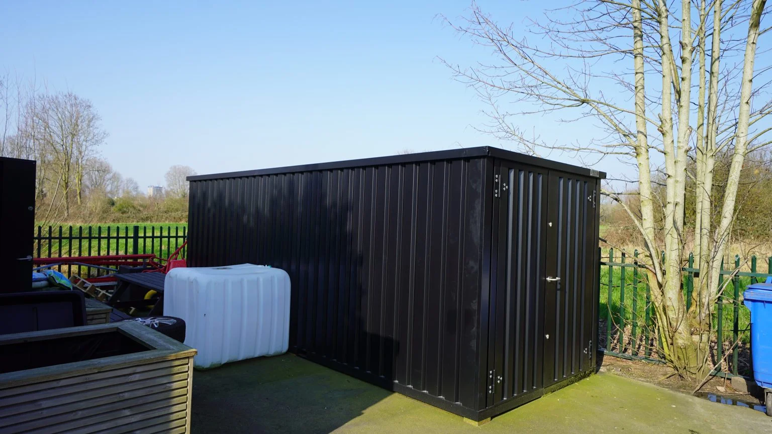 Contentor desmontável 5 x 2 m – Porta dupla lateral de 2 m – RAL 9005