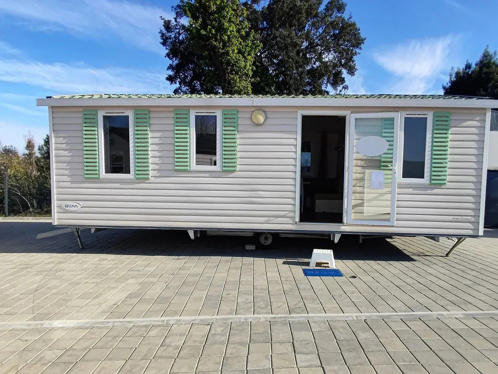MORADIA MÓVIL T3 TITIANA 1200 CM X 400 CM X 320 CM