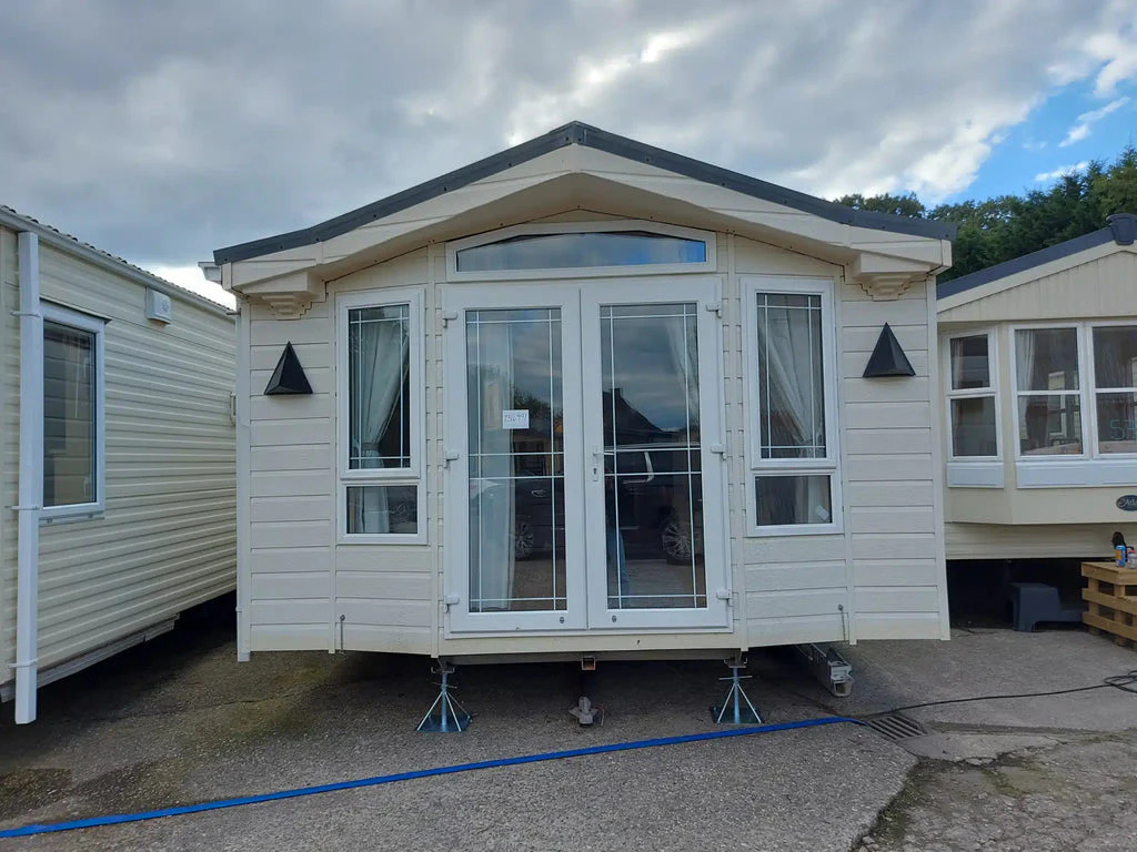 WILLERBY VOGUE CASA MÓVEL 42×13 MT